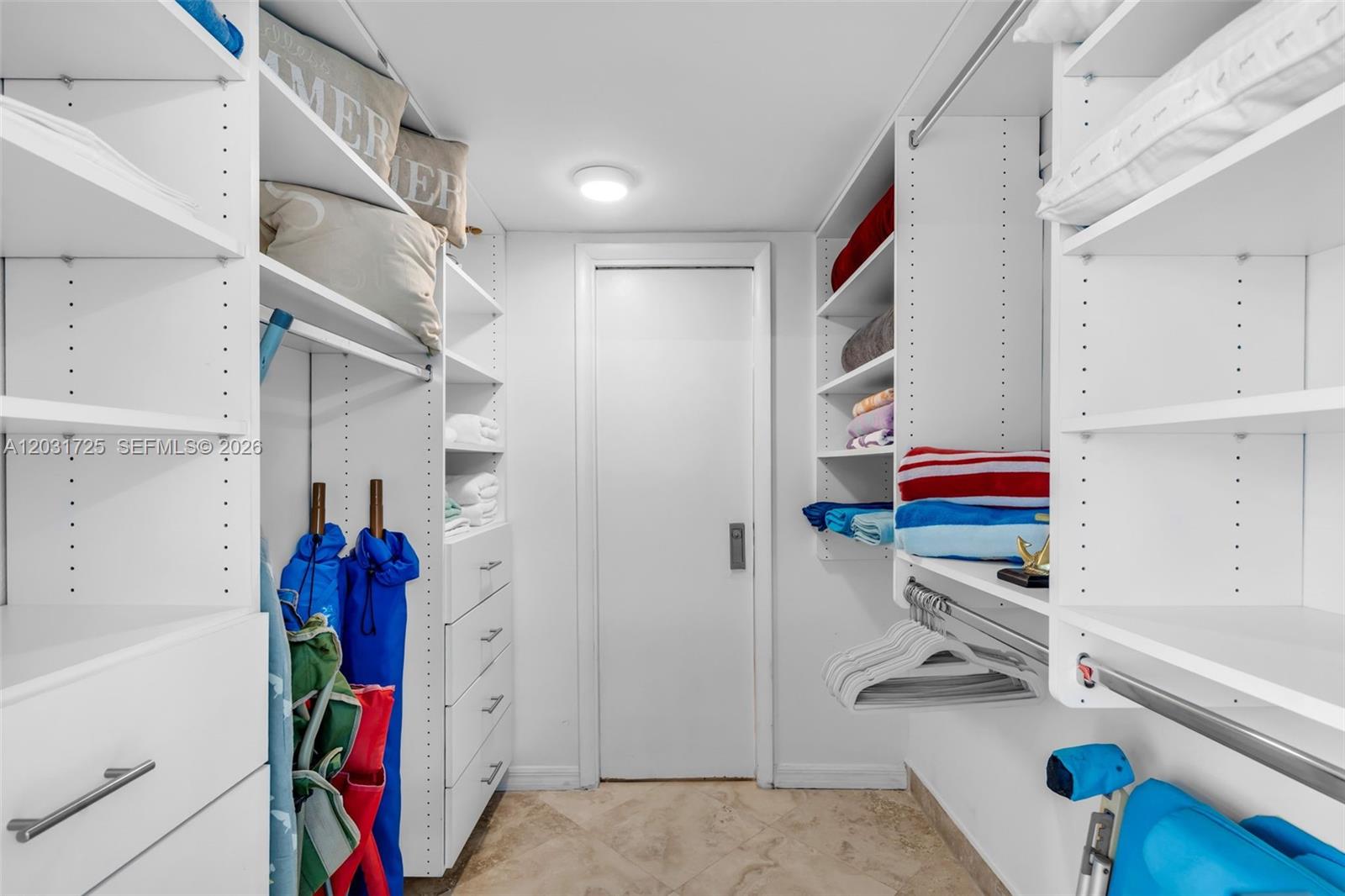 CARLISLE ON THE OCEAN CON - Residential Lease