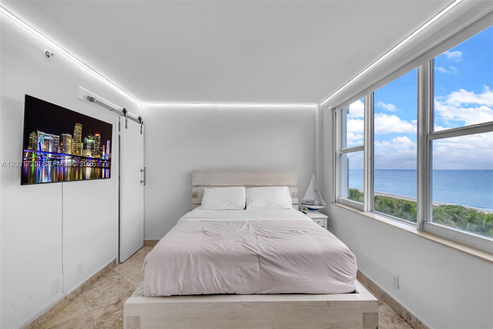 CARLISLE ON THE OCEAN CON - Residential Lease