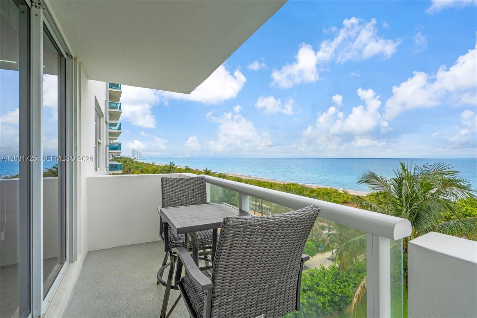 CARLISLE ON THE OCEAN CON - Residential Lease