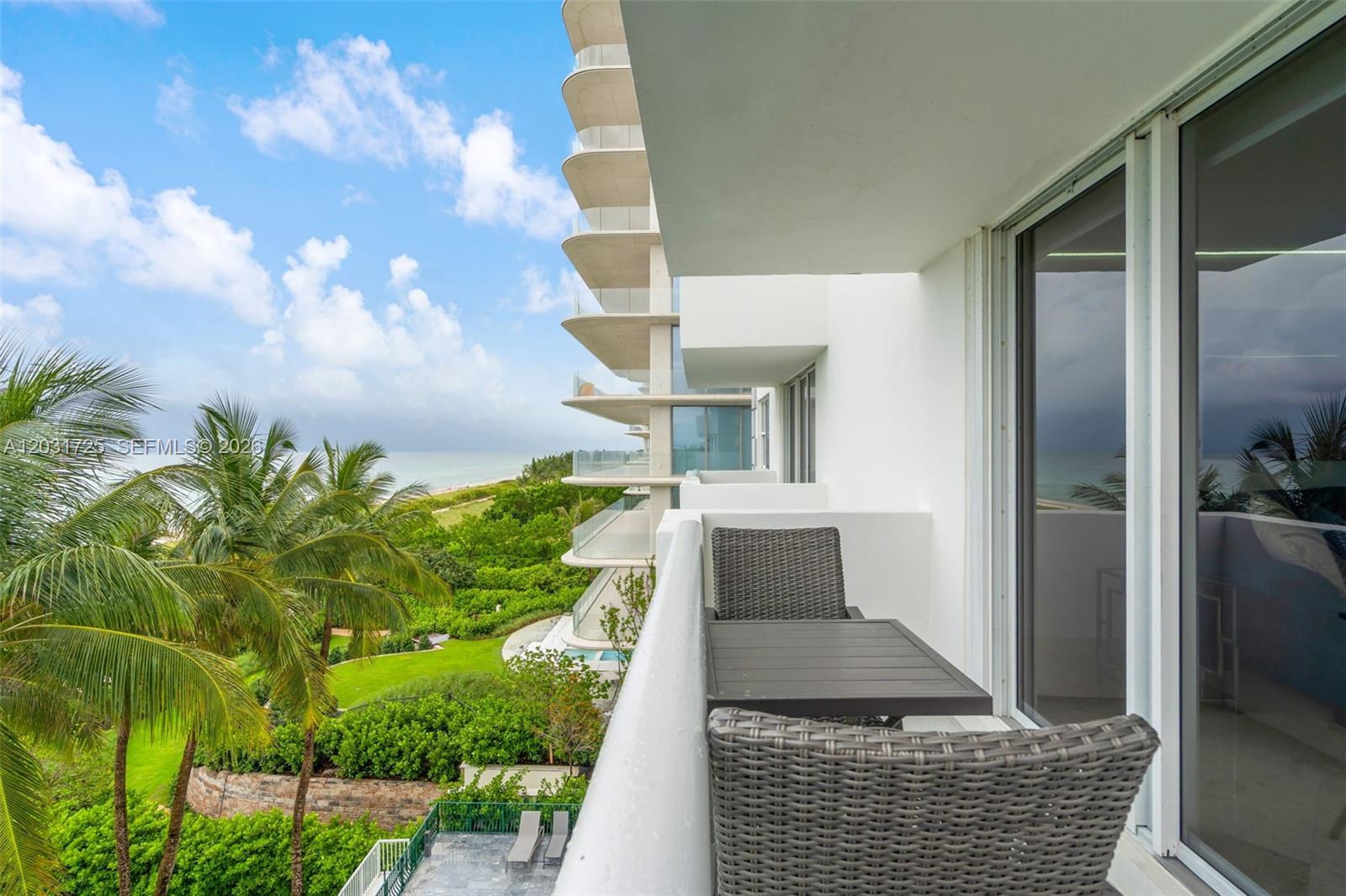 CARLISLE ON THE OCEAN CON - Residential Lease