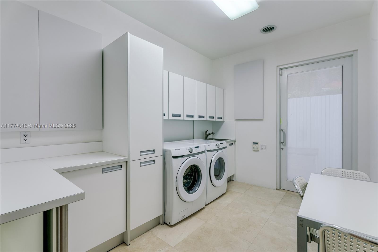 MATHESON ESTATES - Residential