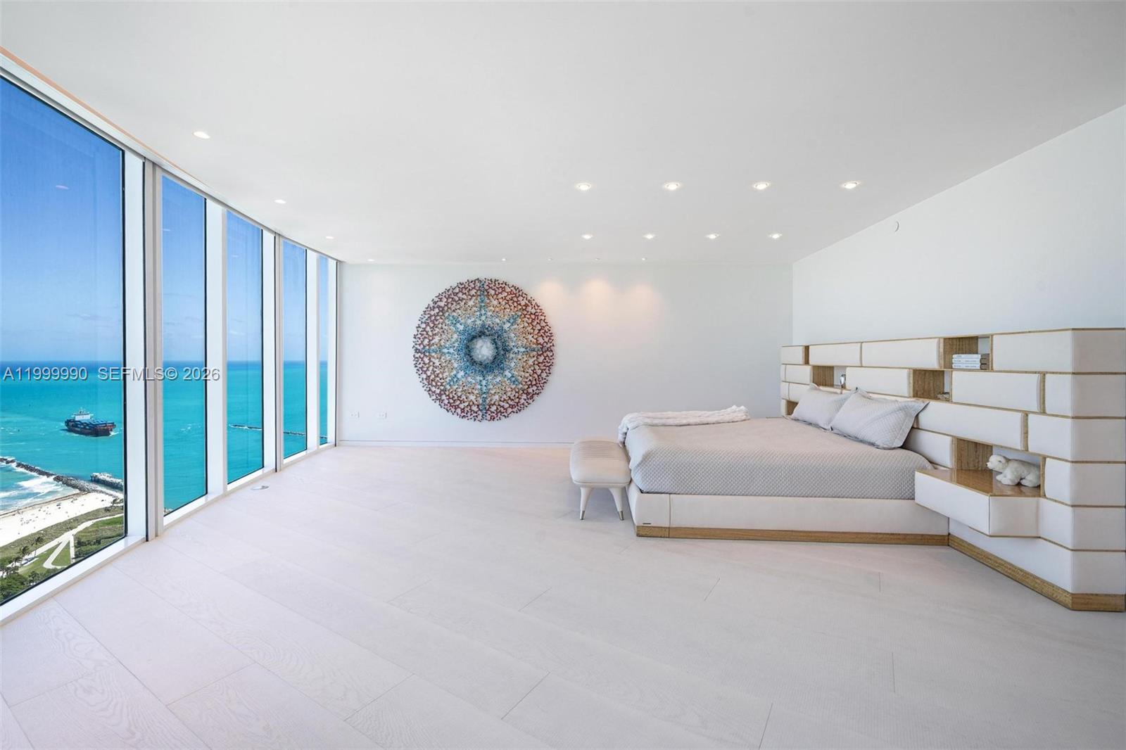 PORTOFINO TOWER CONDO - Residential