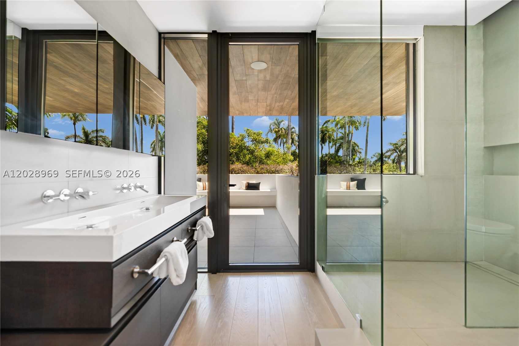 DI LIDO ISLAND - Residential