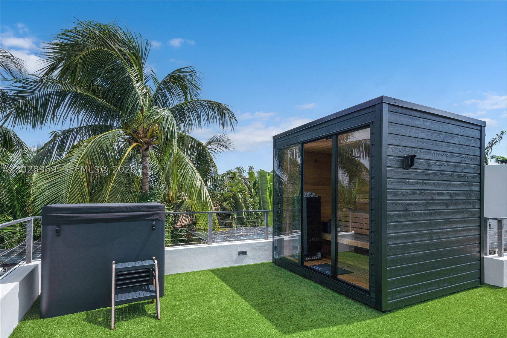 DI LIDO ISLAND - Residential