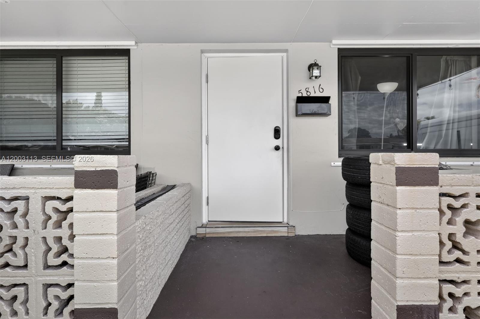 DELCREST PARK - Residential Income