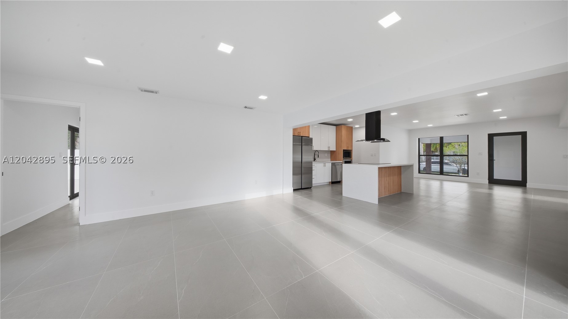 SO MIAMI HEIGHTS ADDN E - Residential