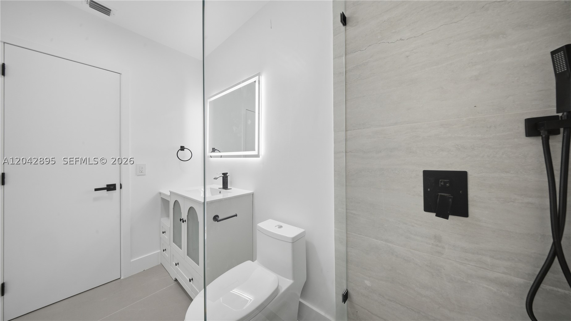 SO MIAMI HEIGHTS ADDN E - Residential