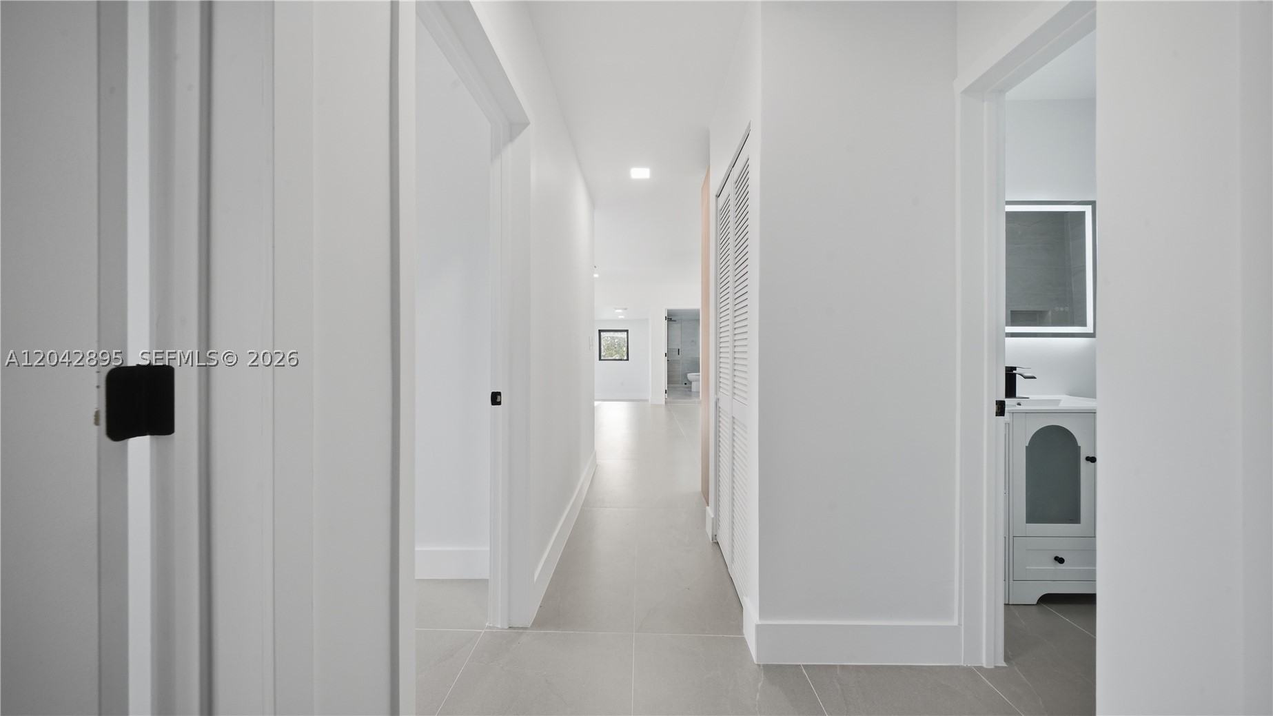 SO MIAMI HEIGHTS ADDN E - Residential