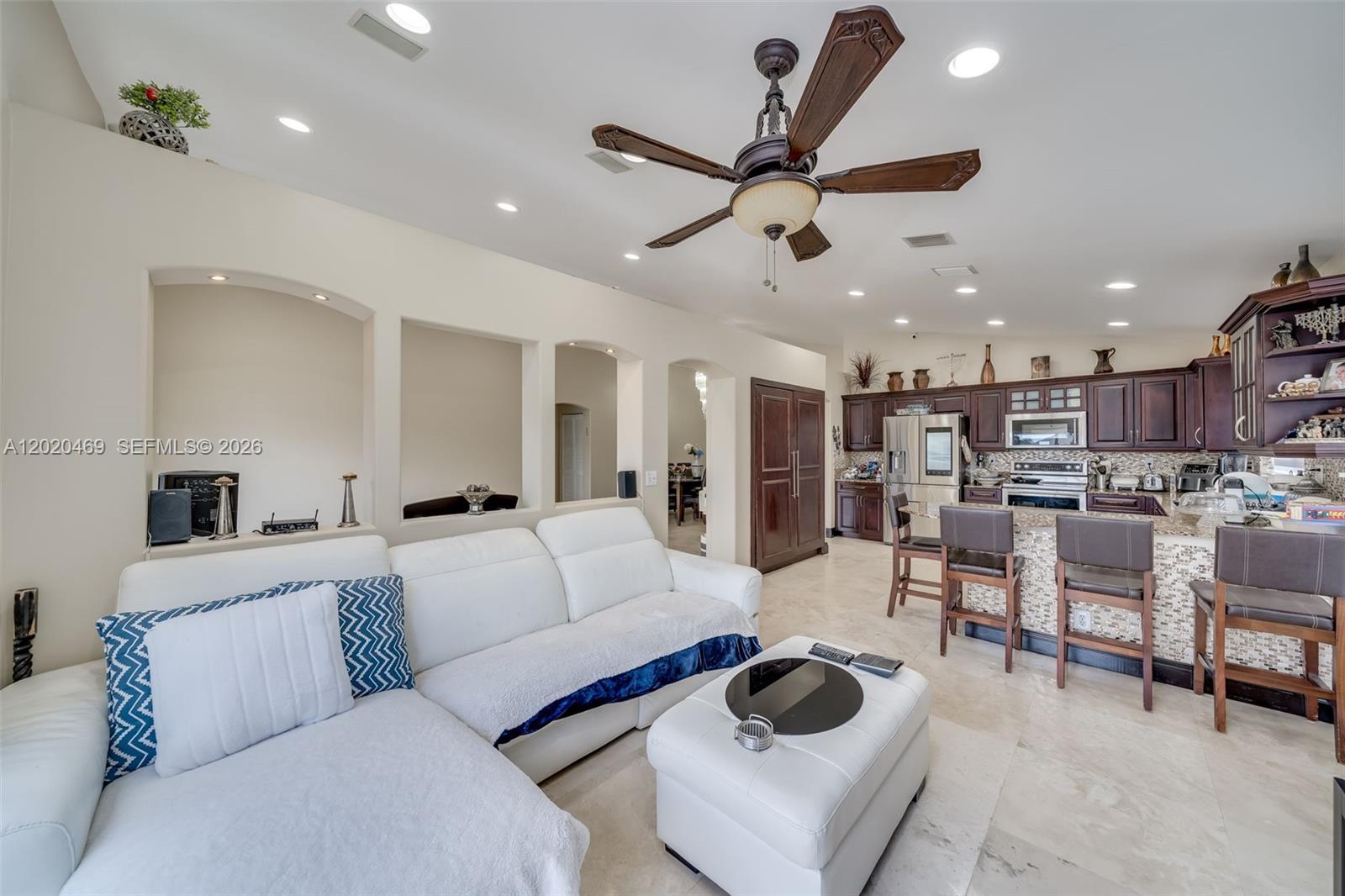 BANYAN OAKRIDGE PLAT - Residential