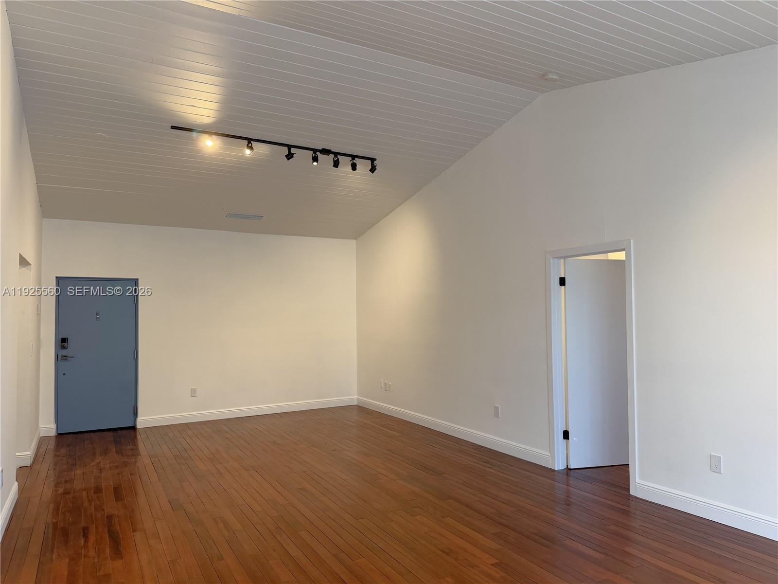OCEAN VILLAGE CONDO - Residential Lease