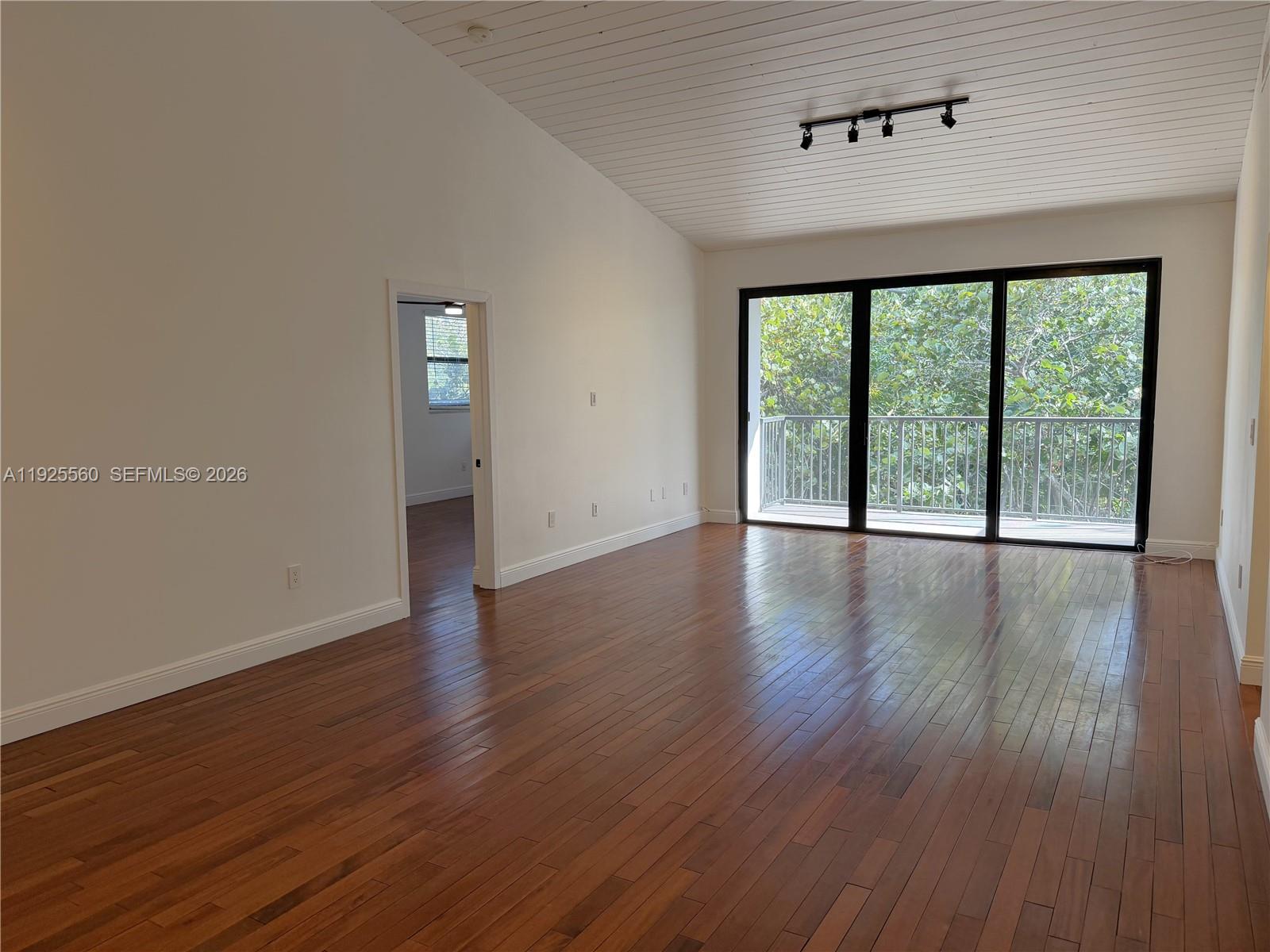 OCEAN VILLAGE CONDO - Residential Lease