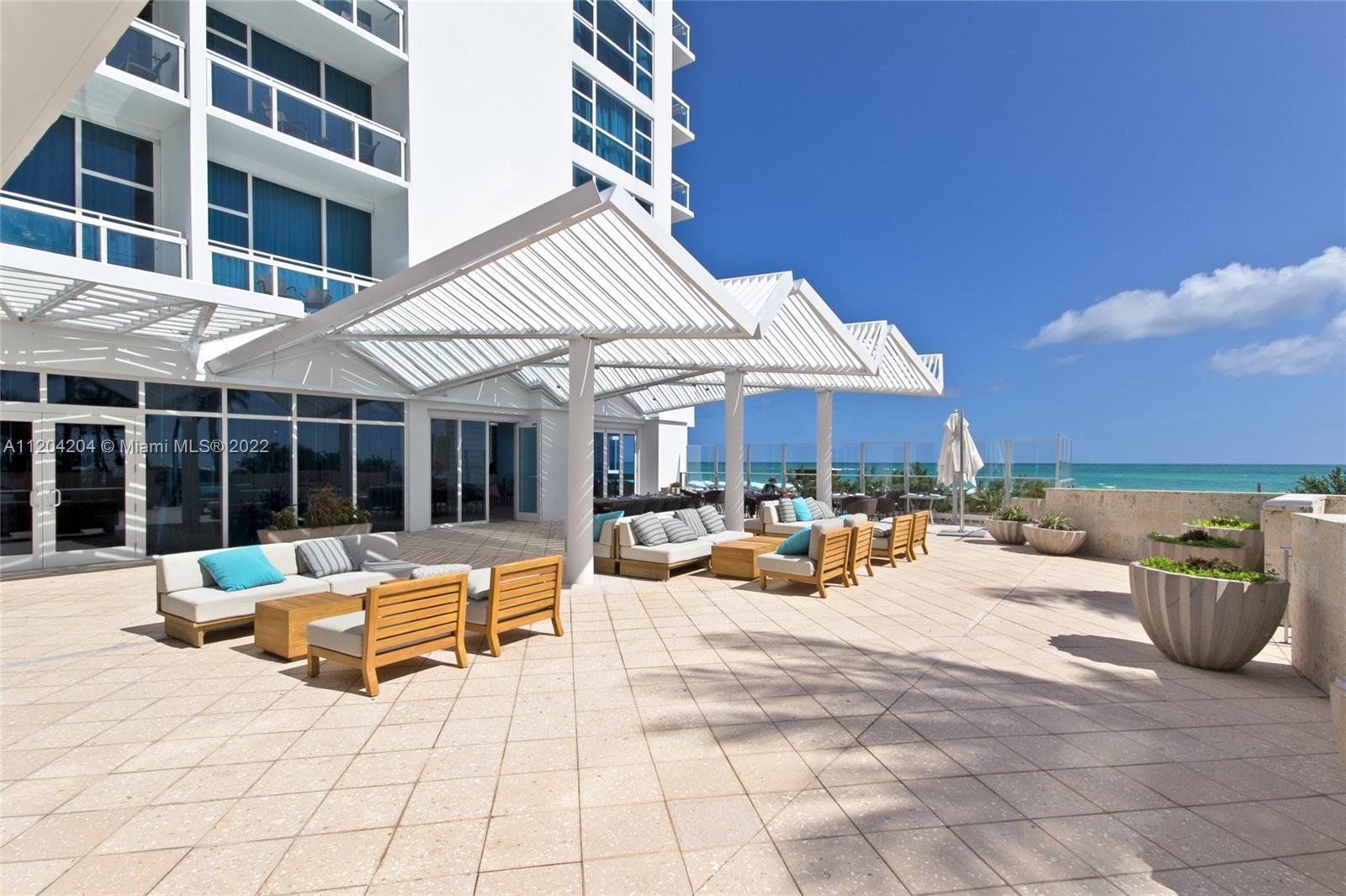 CARILLON CONDO SOUTH - Residential