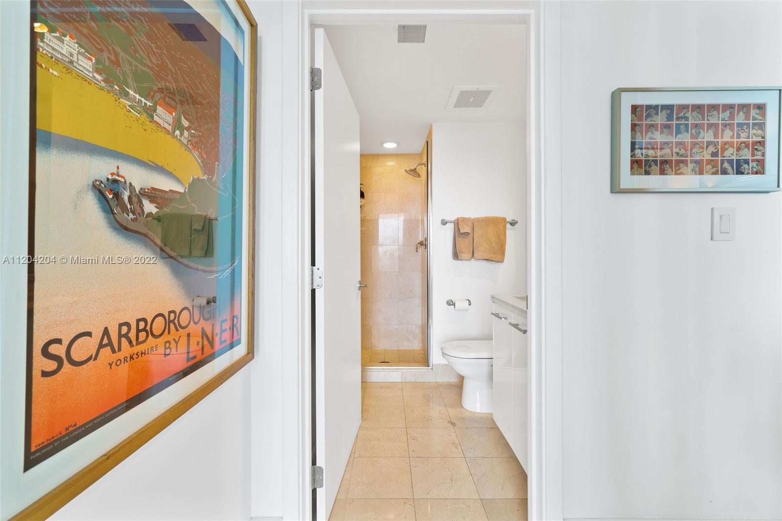 CARILLON CONDO SOUTH - Residential