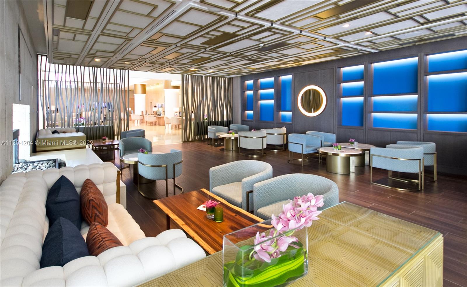 CARILLON CONDO SOUTH - Residential