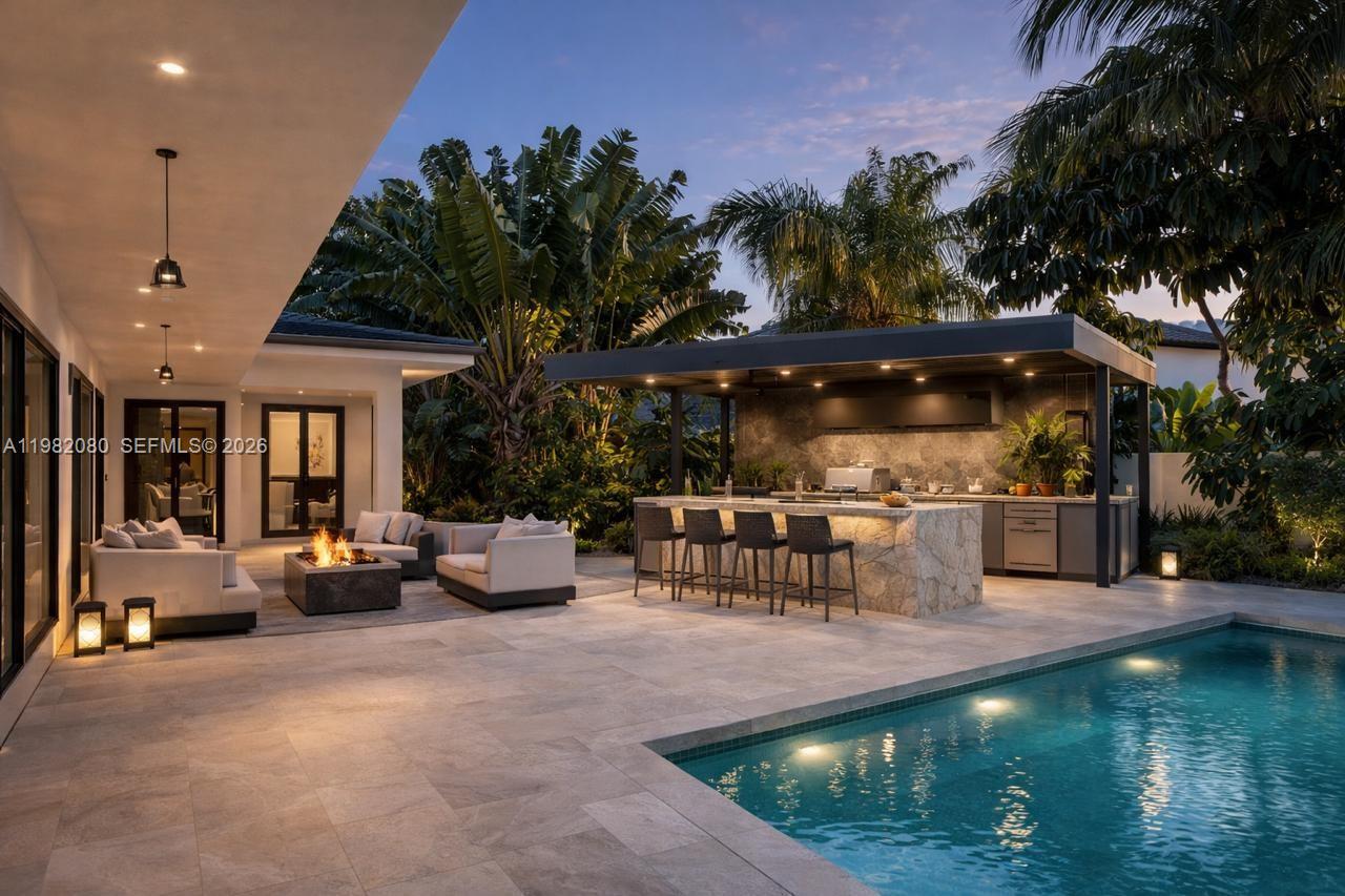 EASTERN SHORES - Residential