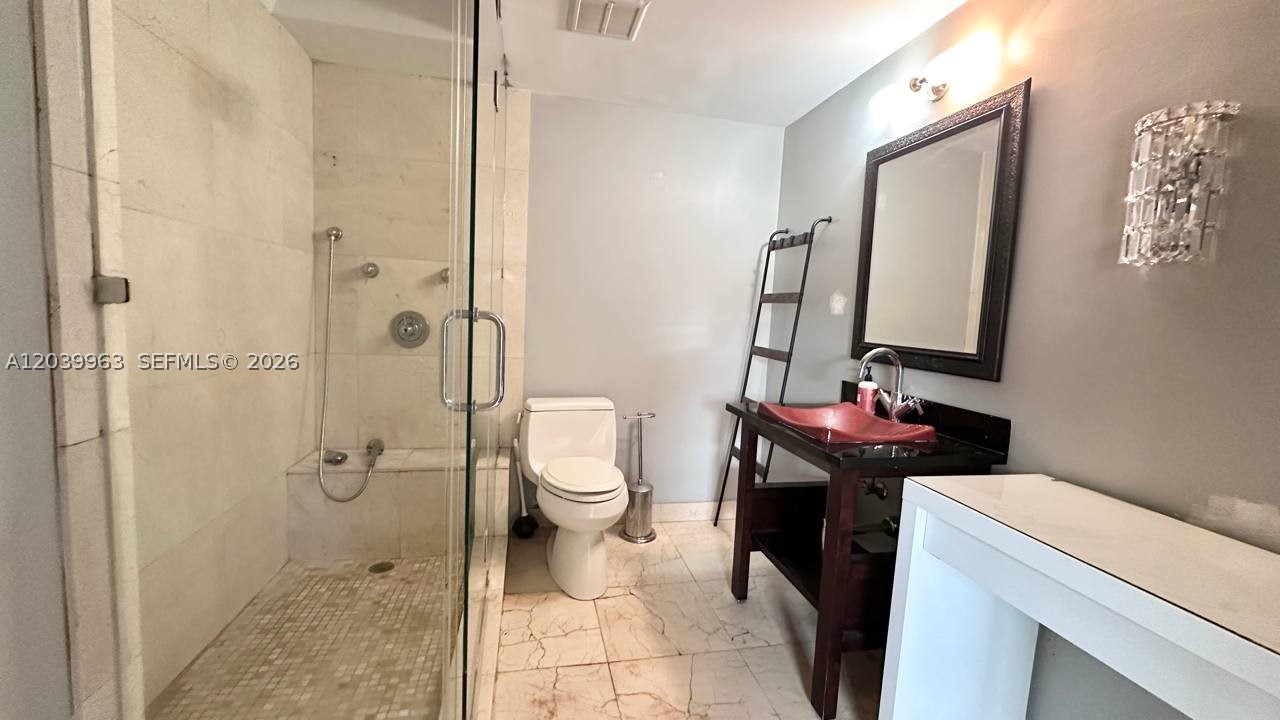 RIVER REACH CONDOMINIUM I - Residential