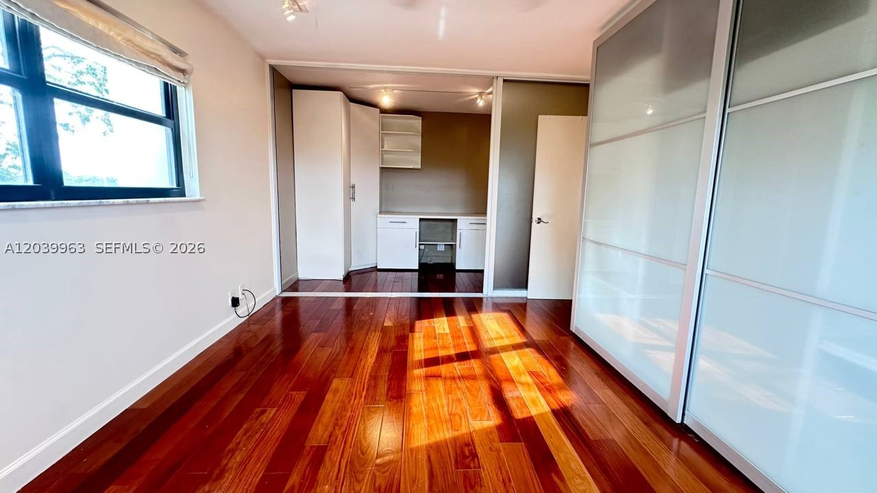 RIVER REACH CONDOMINIUM I - Residential