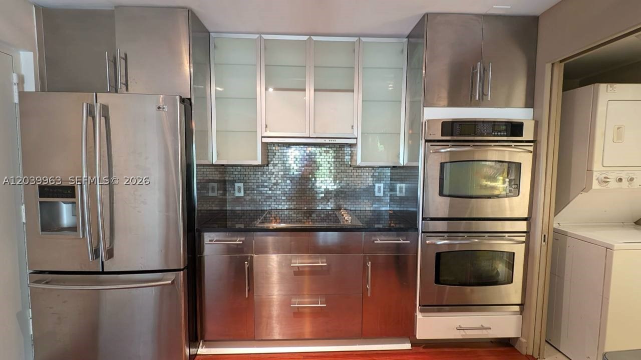 RIVER REACH CONDOMINIUM I - Residential