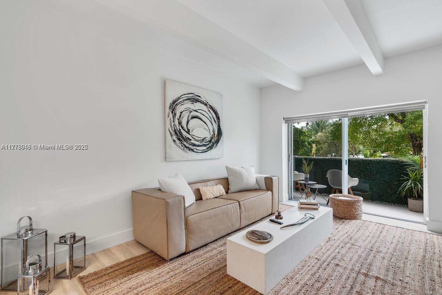 BISCAYNE POINT CONDO - Residential