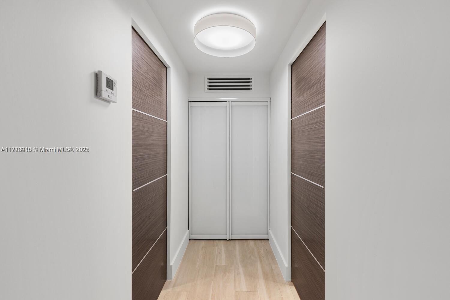 BISCAYNE POINT CONDO - Residential