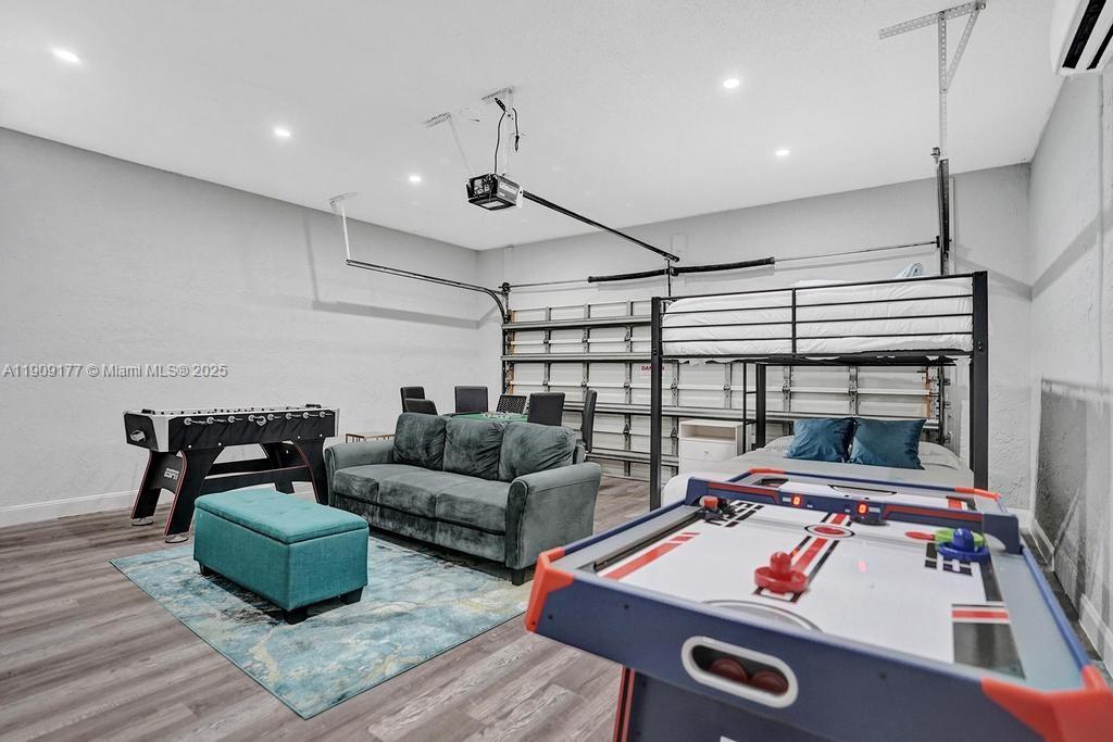 COVE 5TH SEC - Residential