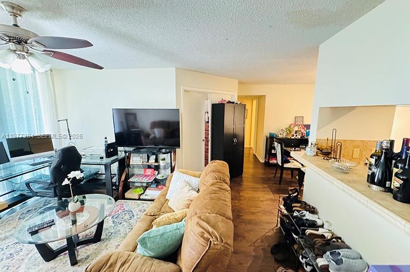 MILANO CONDO - Residential