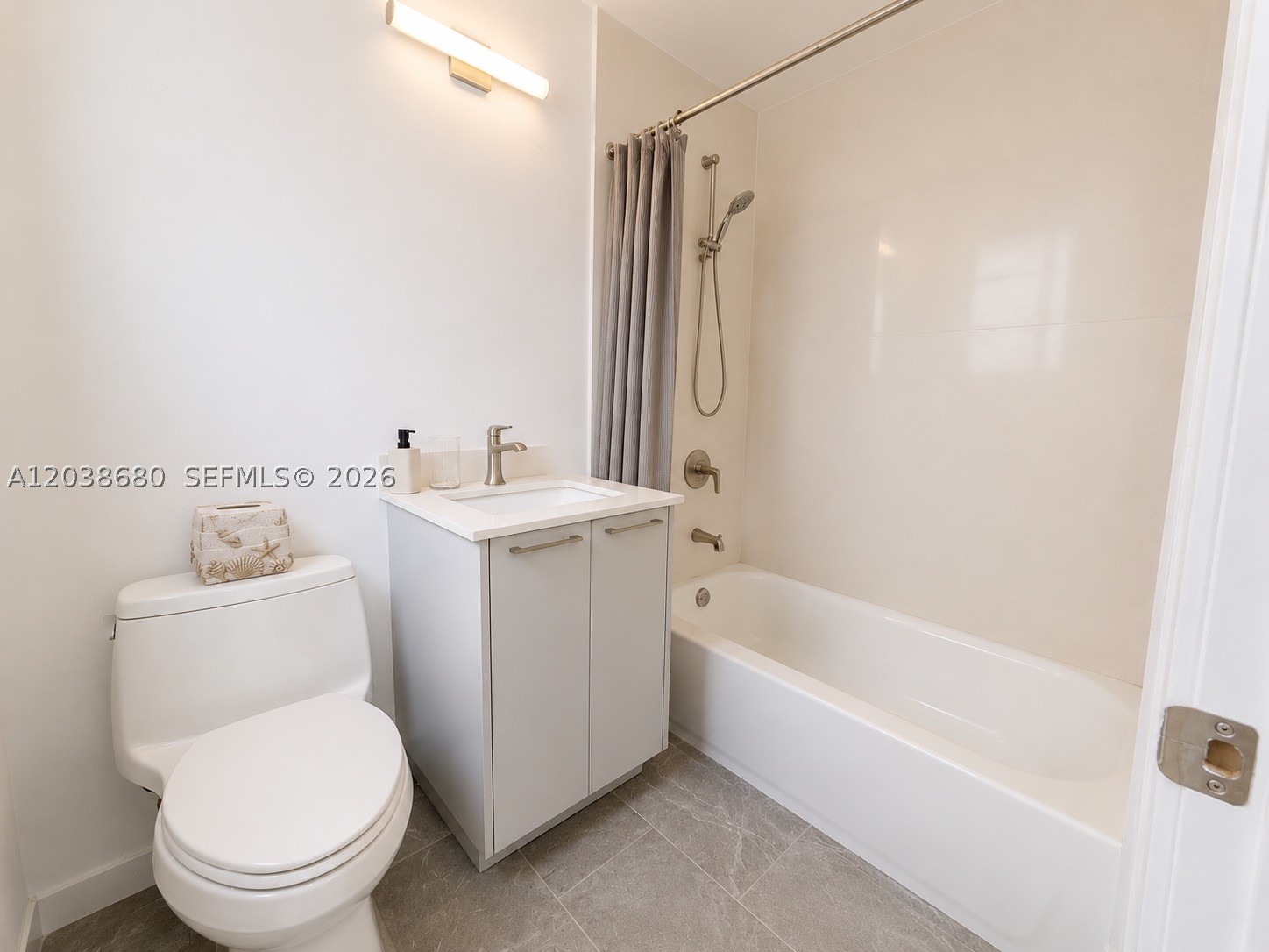 OCEAN BEACH ADDN NO 3 - Residential Lease