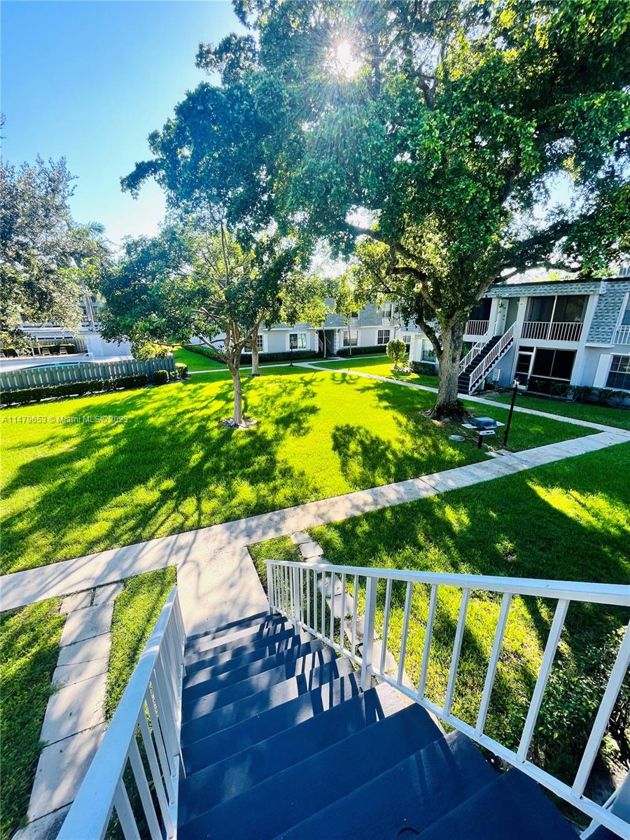 FRENCH QUARTER CONDOMINIU - Residential Lease