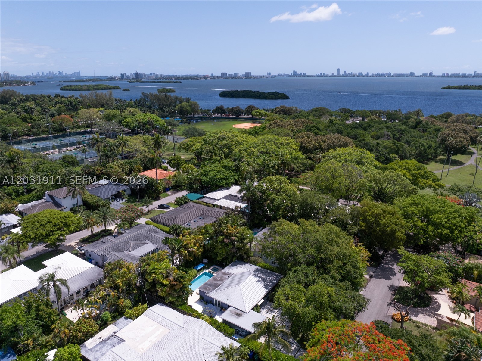PARK PLAZA - Residential Lease