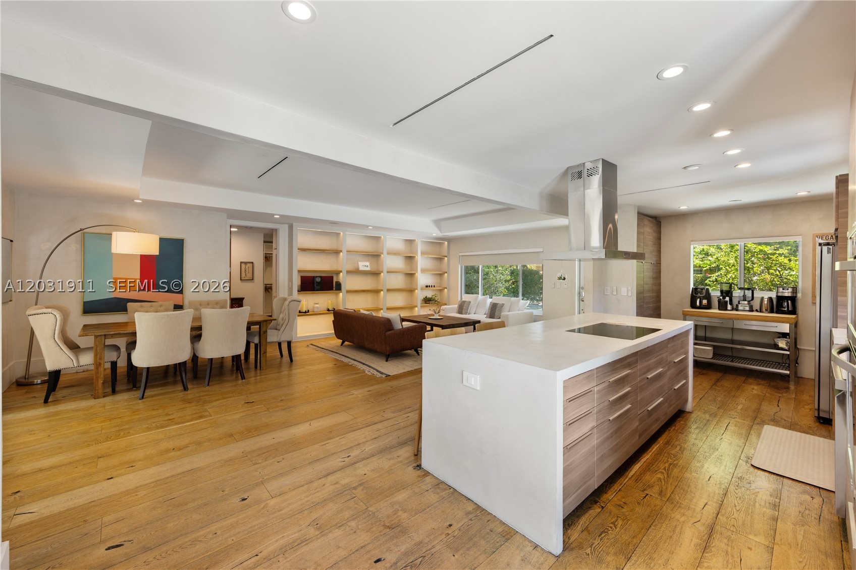 PARK PLAZA - Residential Lease
