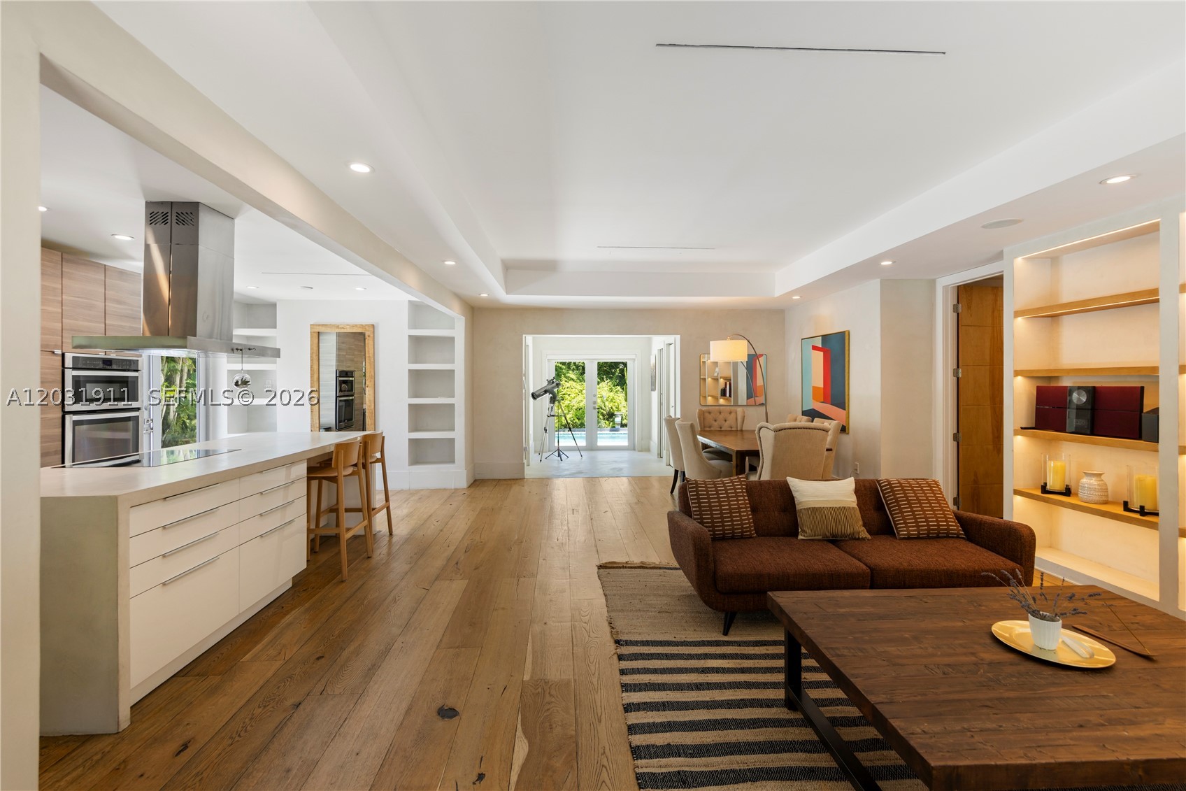 PARK PLAZA - Residential Lease