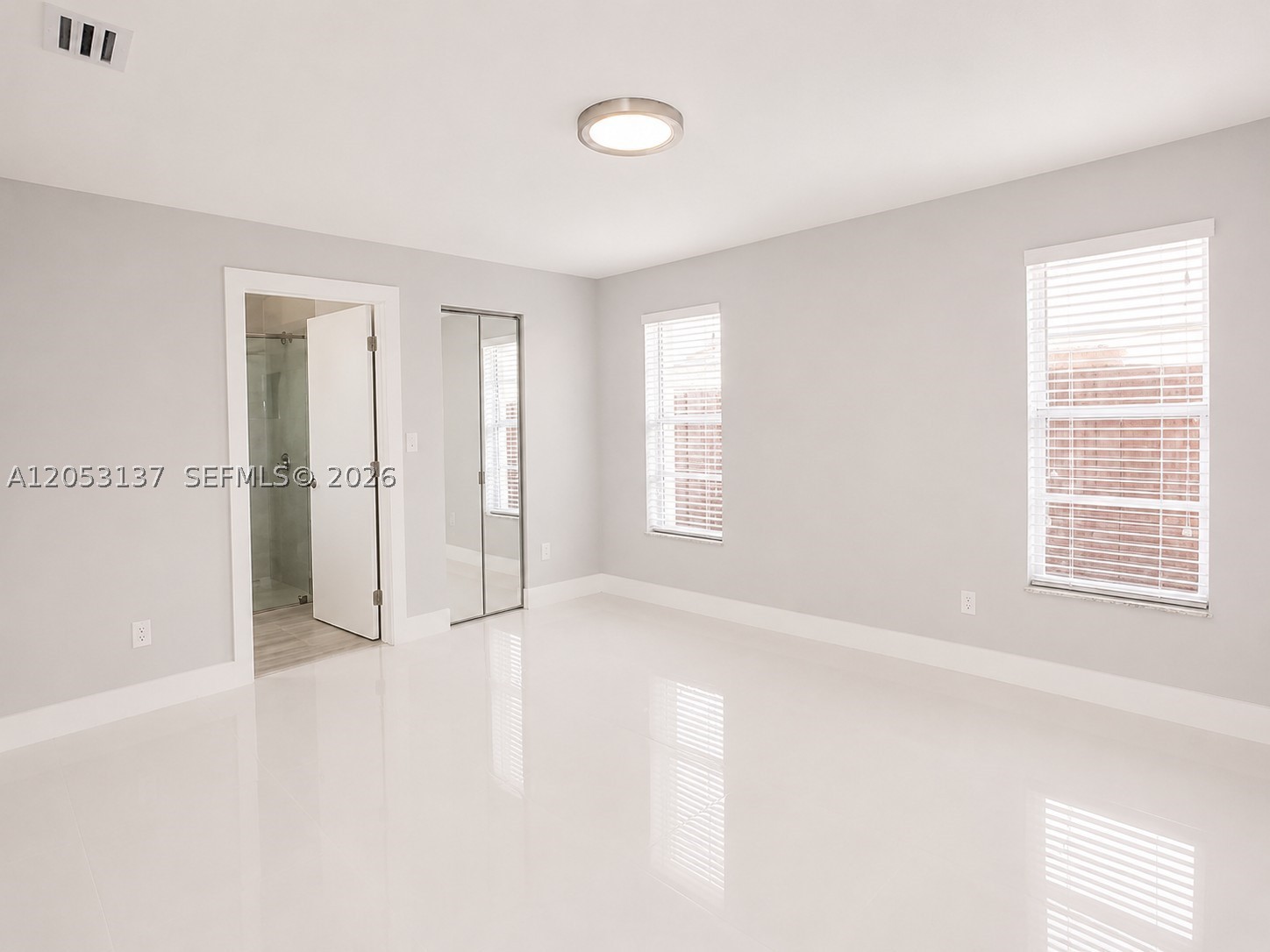 INTERNATIONAL GARDENS CON - Residential Lease