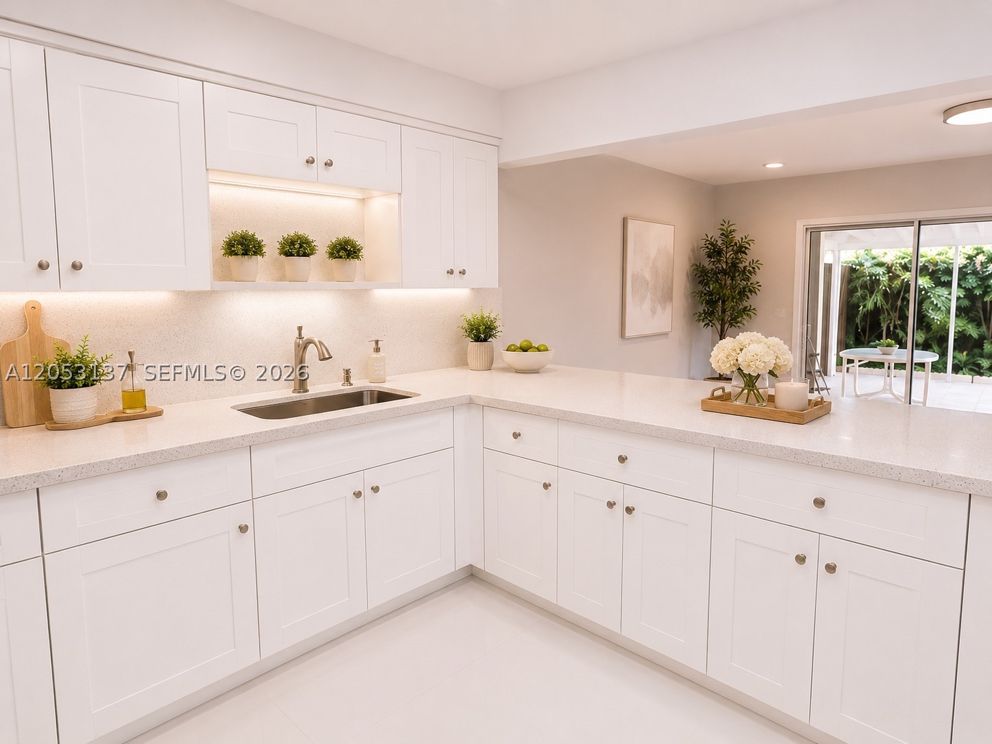INTERNATIONAL GARDENS CON - Residential Lease