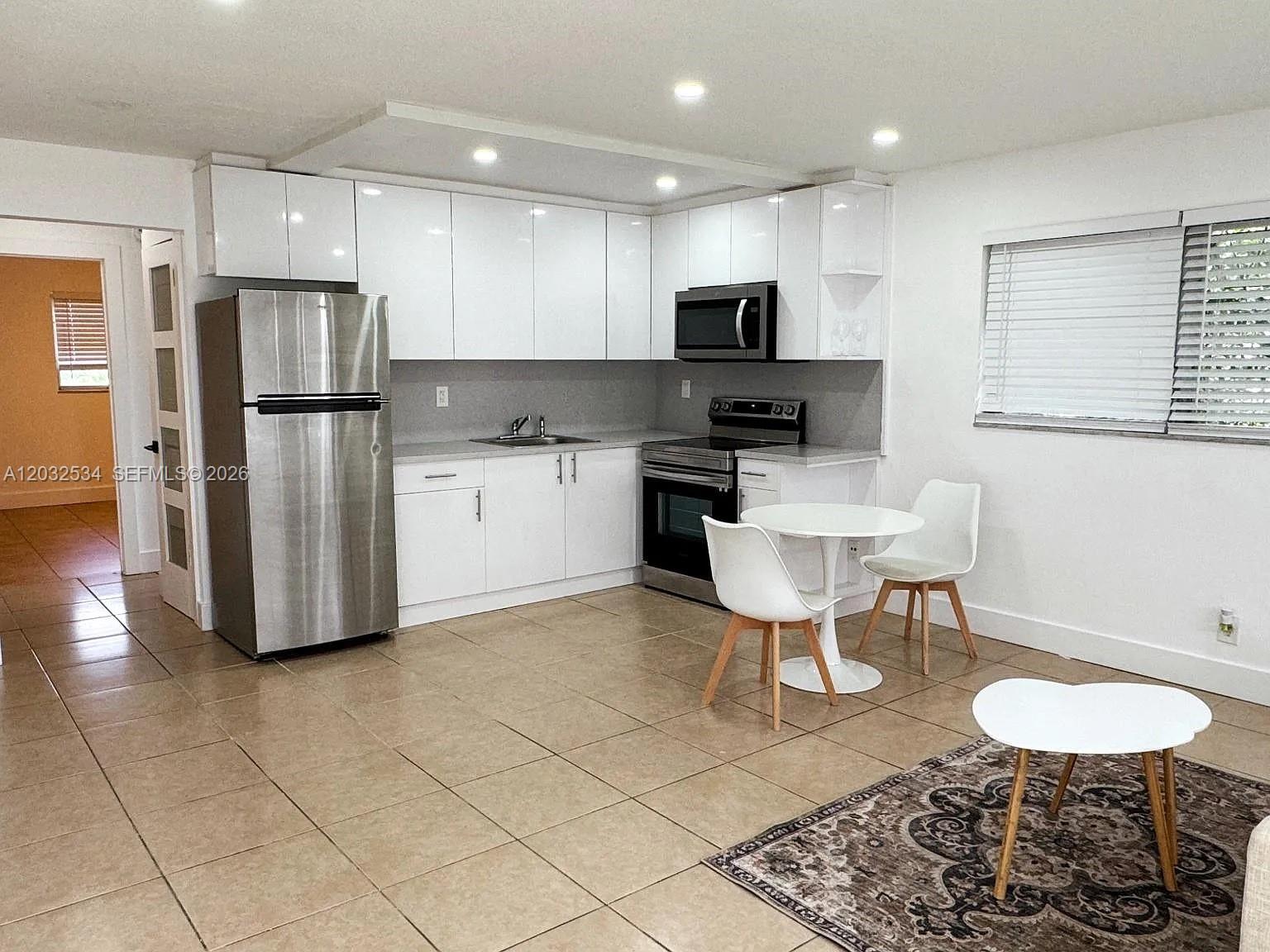 SANTA BARBARA ESTATES - Residential Income