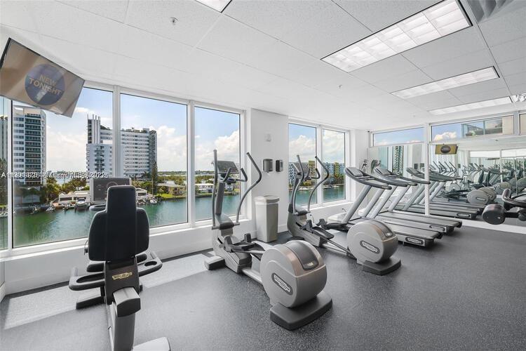 ELOQUENCE ON THE BAY COND - Residential Lease