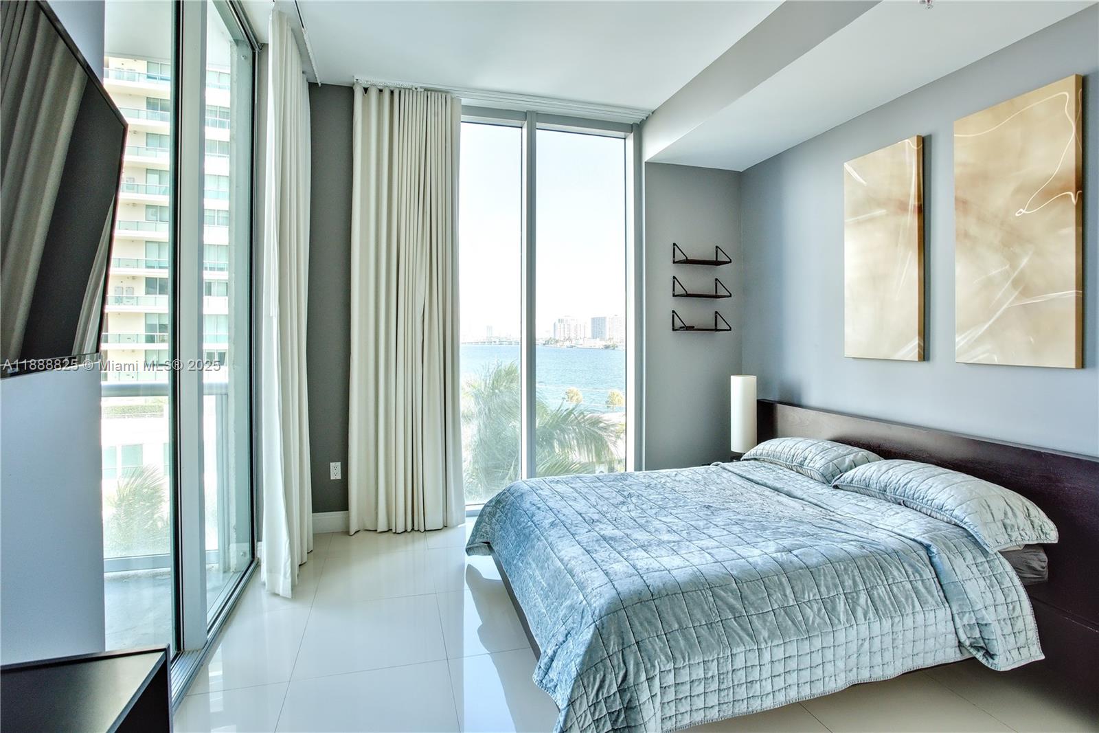 ELOQUENCE ON THE BAY COND - Residential Lease