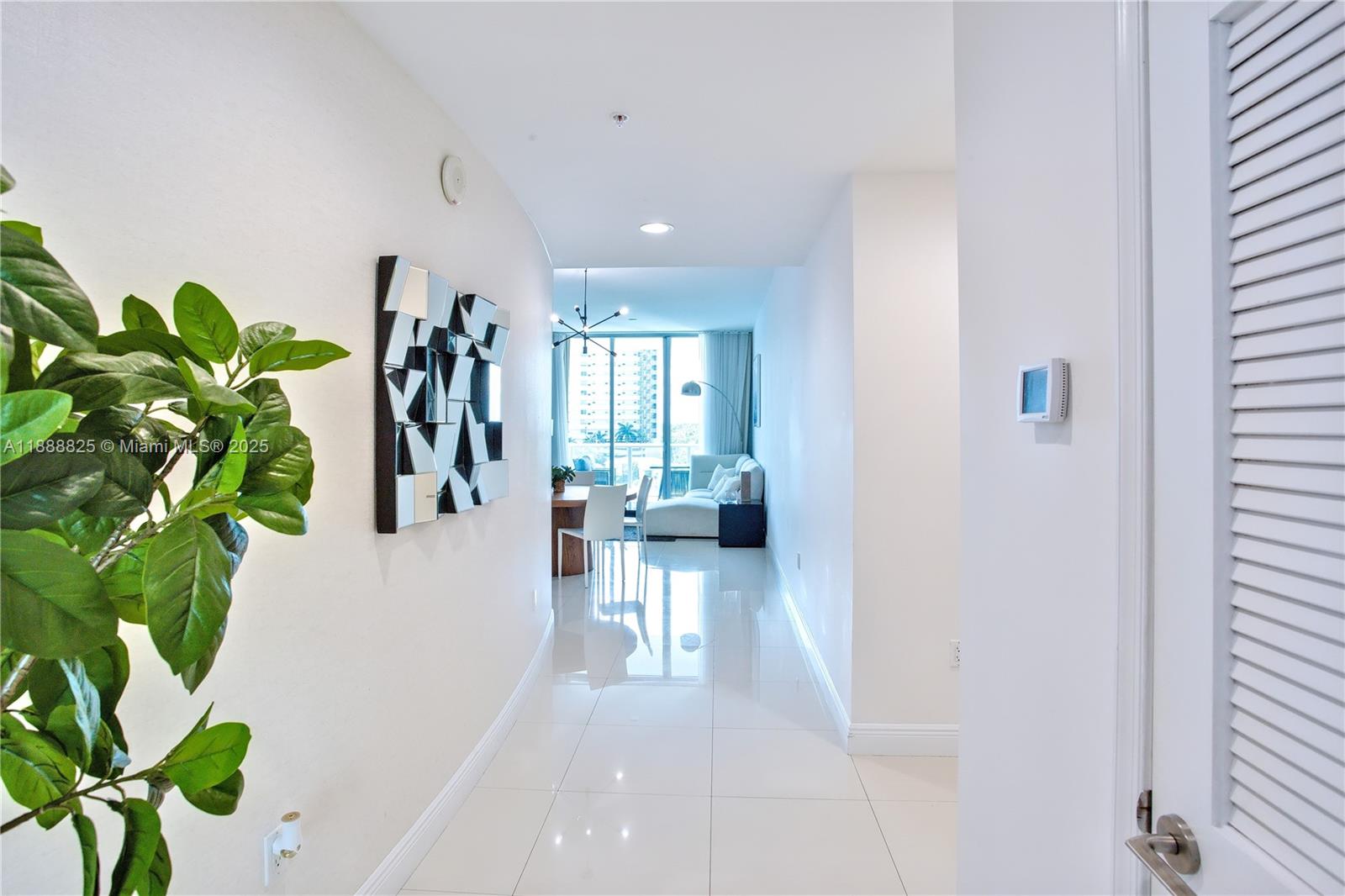 ELOQUENCE ON THE BAY COND - Residential Lease