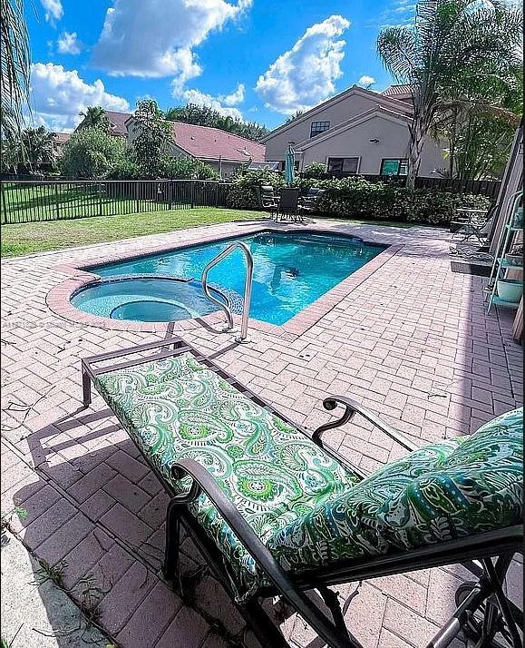 MINTO PLANTATION-1 - Residential