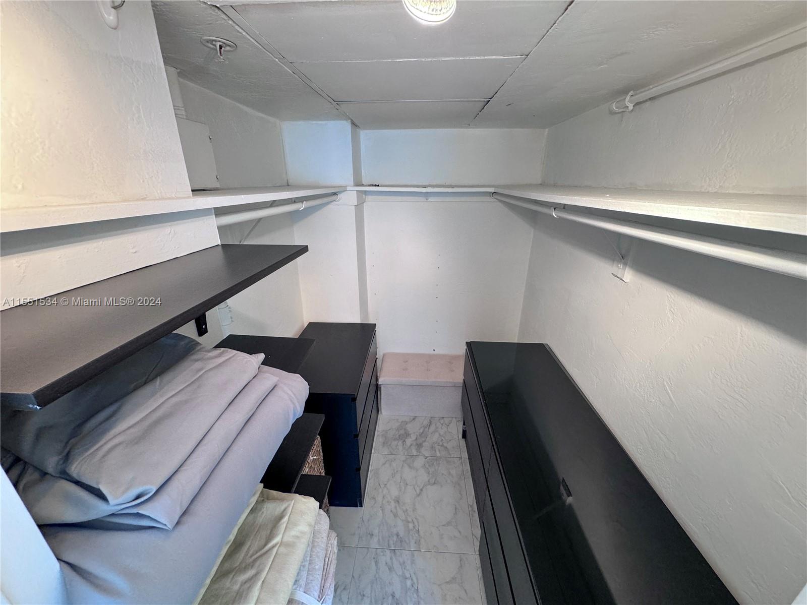 FLAMINGO SOUTH BEACH I CO - Residential Lease