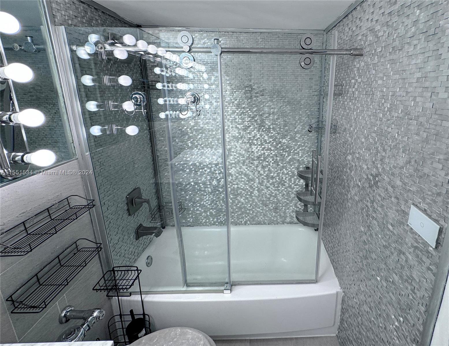 FLAMINGO SOUTH BEACH I CO - Residential Lease
