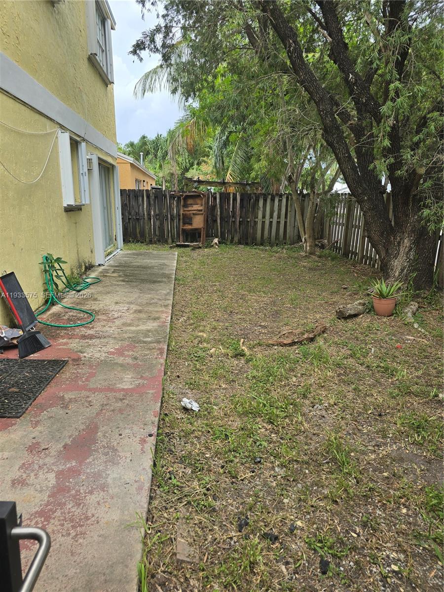 DEERWOOD VILLAS SEC 1 - Residential