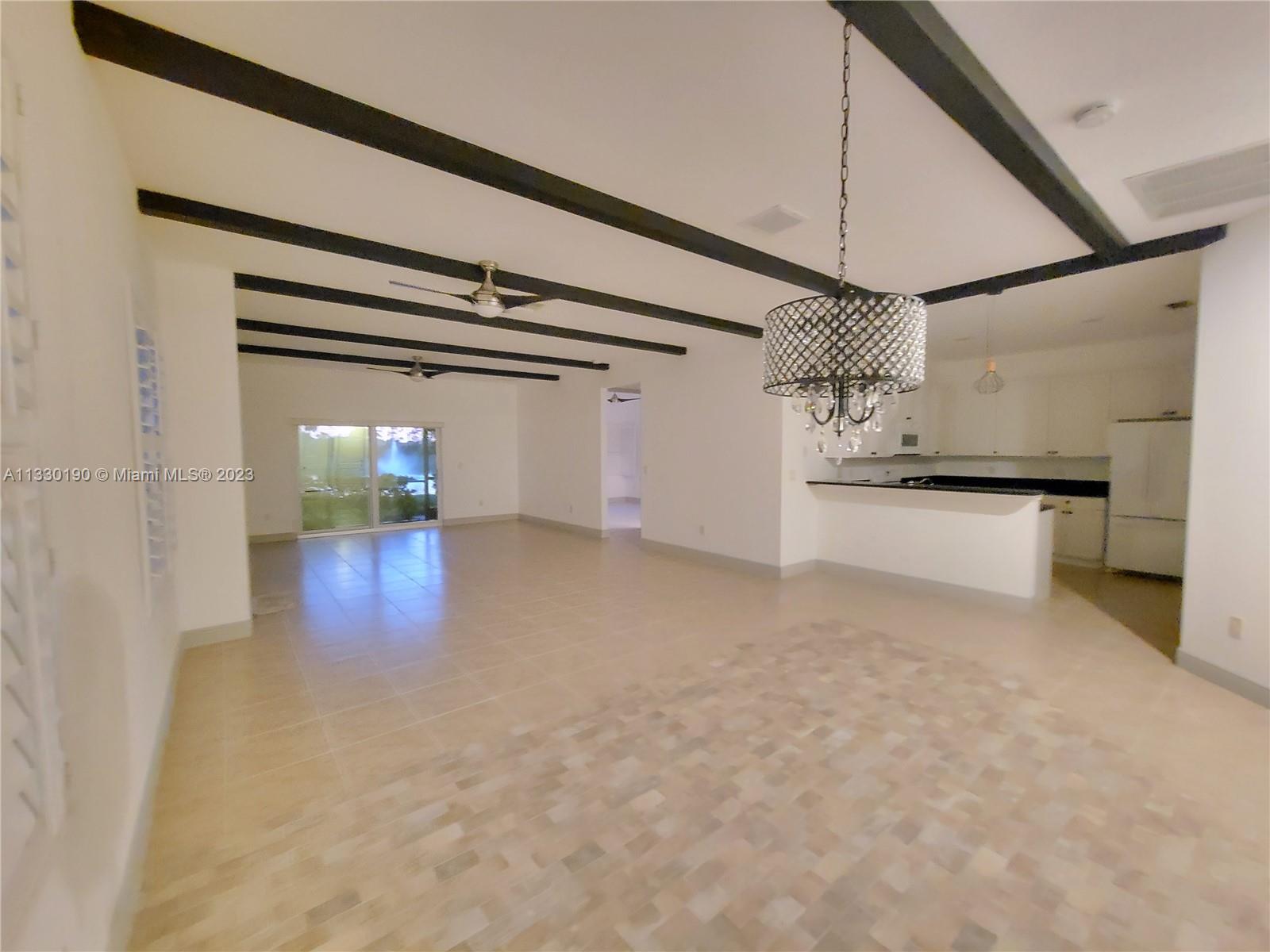 FOXWOOD SUB - Residential Lease