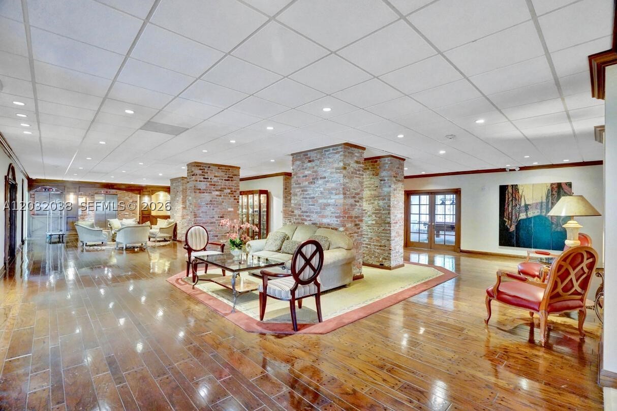 SEA RANCH CLUB B CONDO - Residential Lease