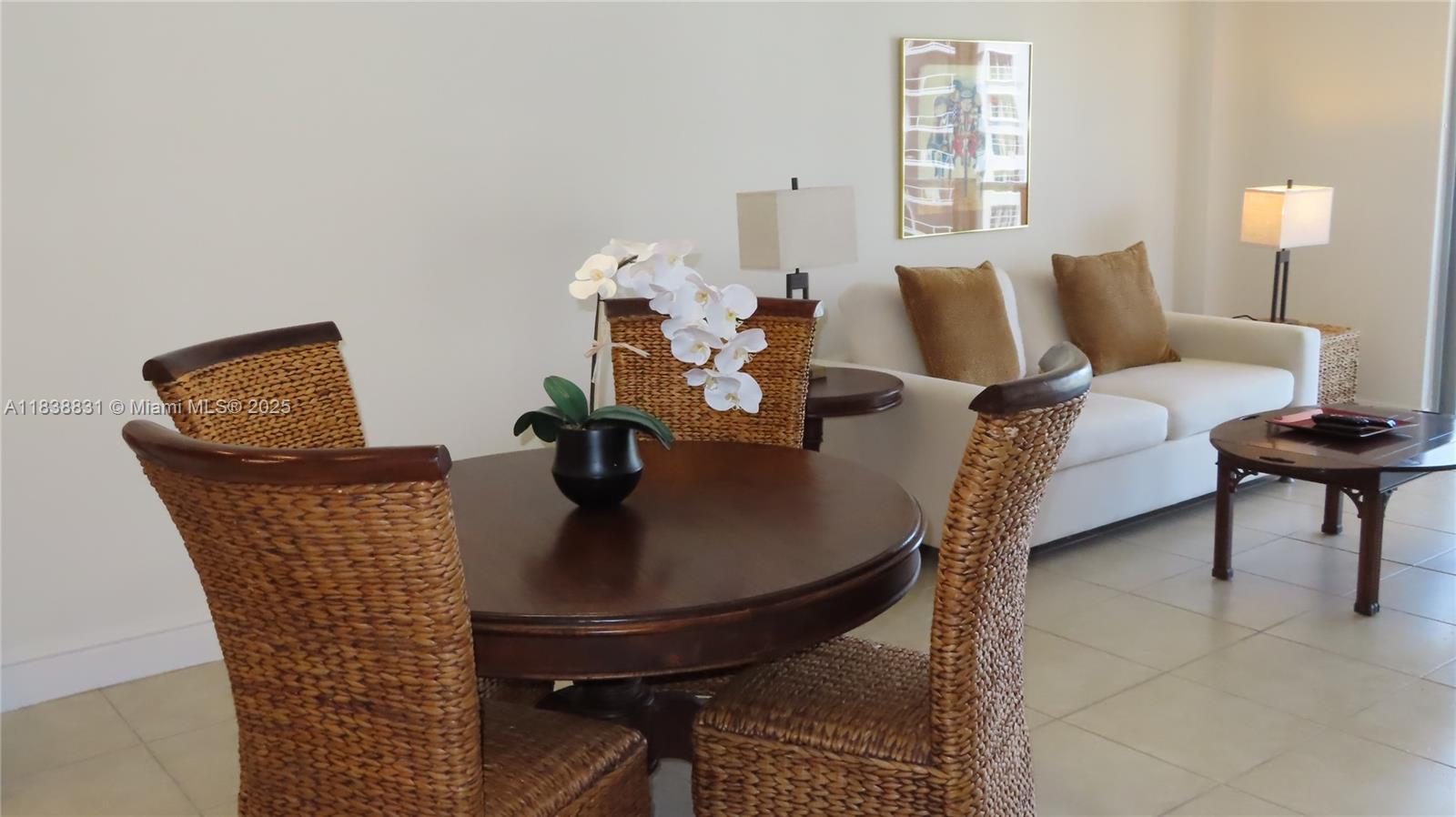 ARLEN BEACH CONDO - Residential Lease