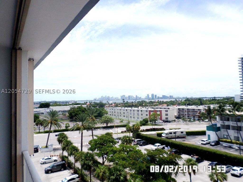 KENNEDY HOUSE CONDO - Residential