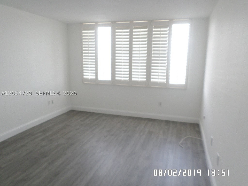 KENNEDY HOUSE CONDO - Residential