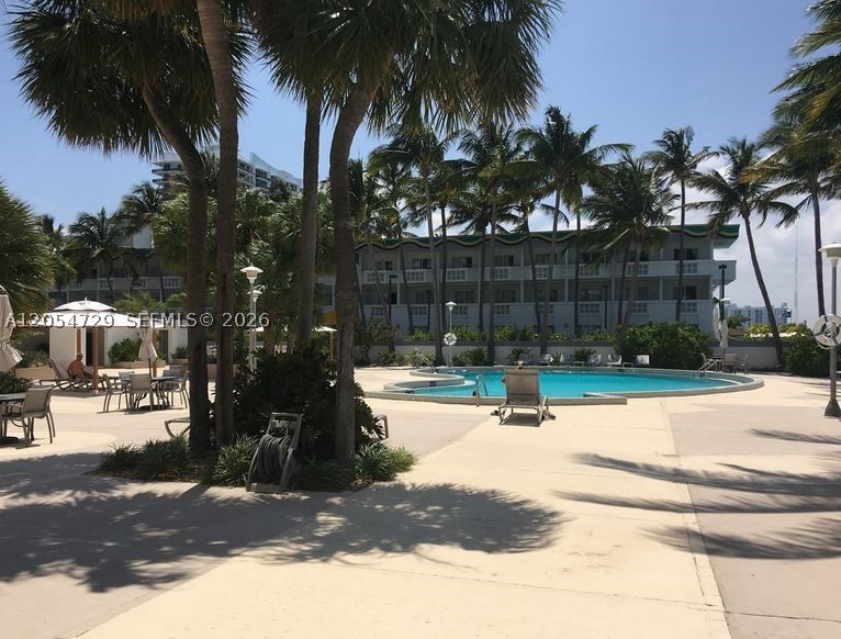 KENNEDY HOUSE CONDO - Residential