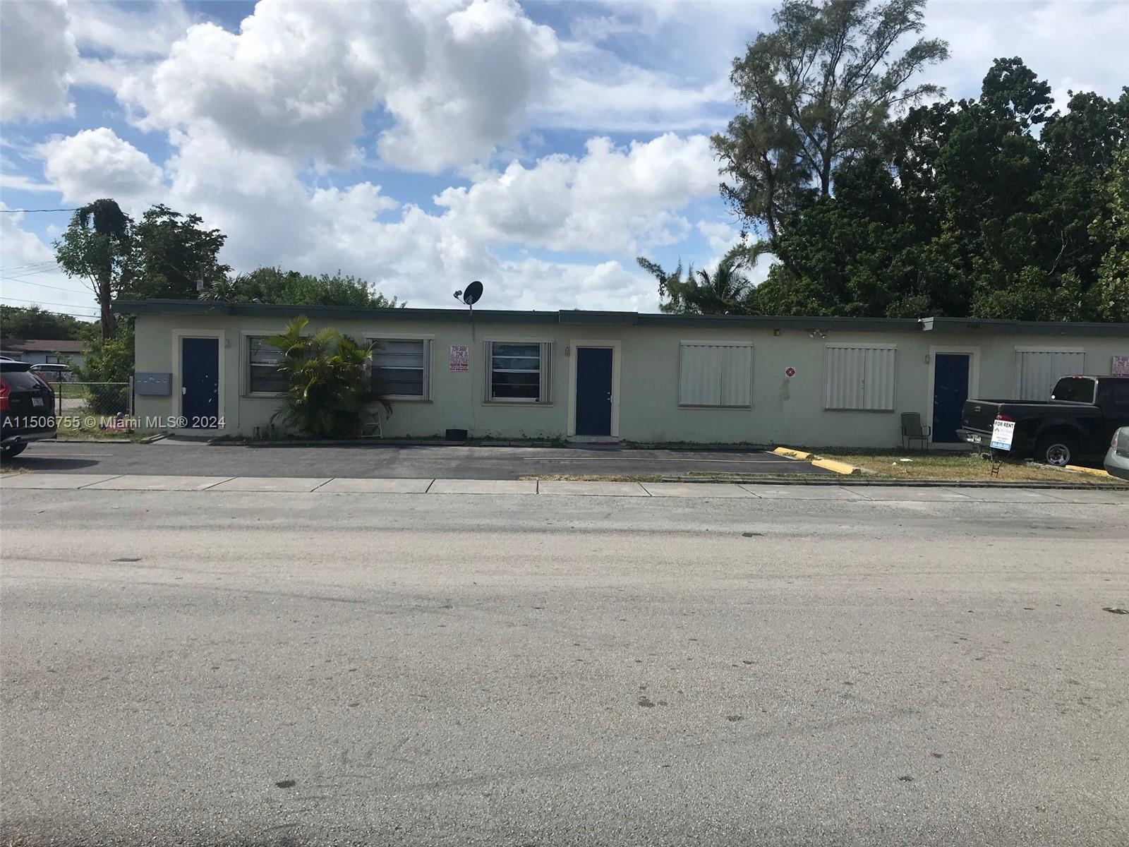 CARVER RANCHES - Residential Lease