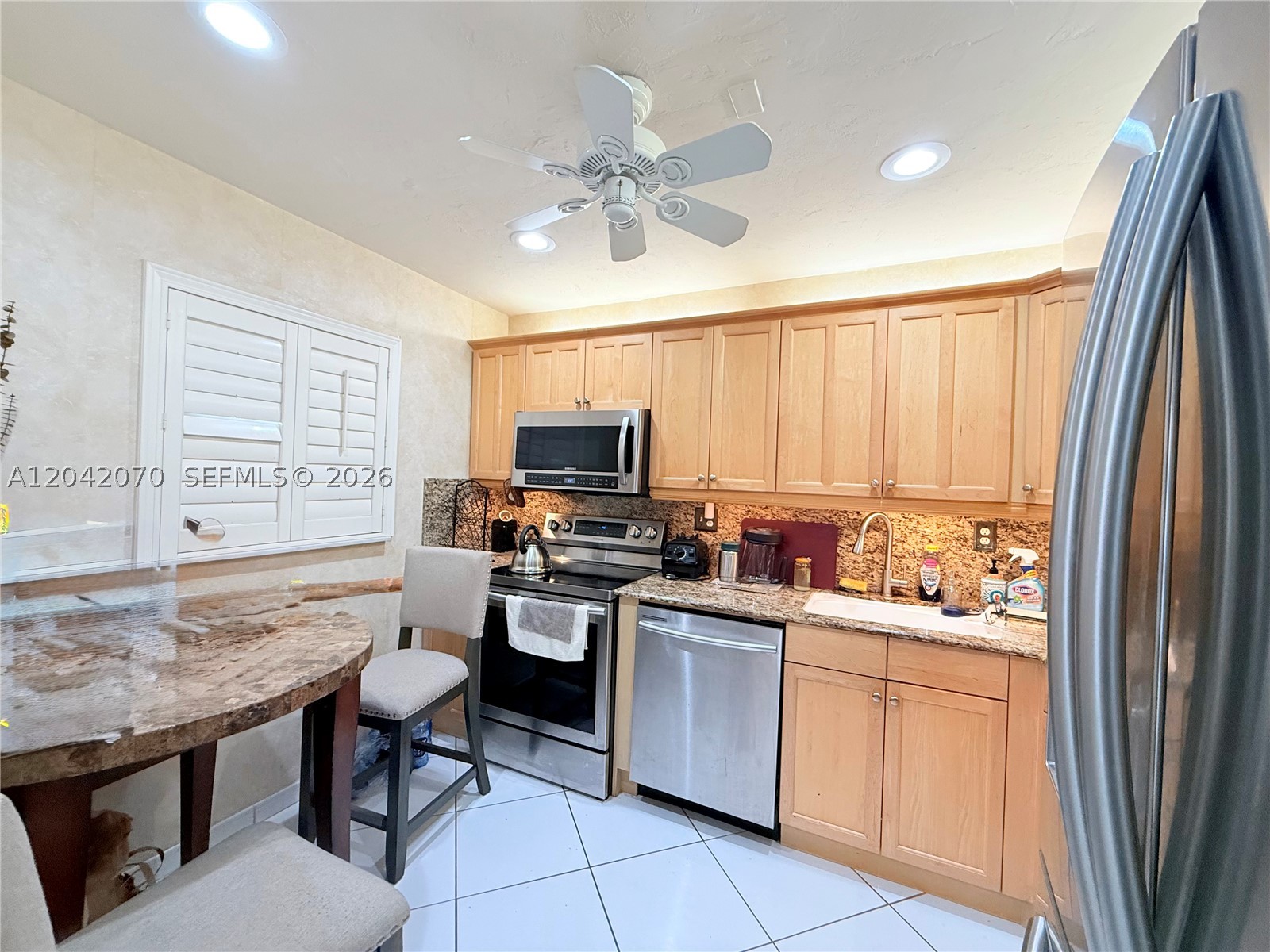 JACARANDA VILLAS NO 2 CON - Residential