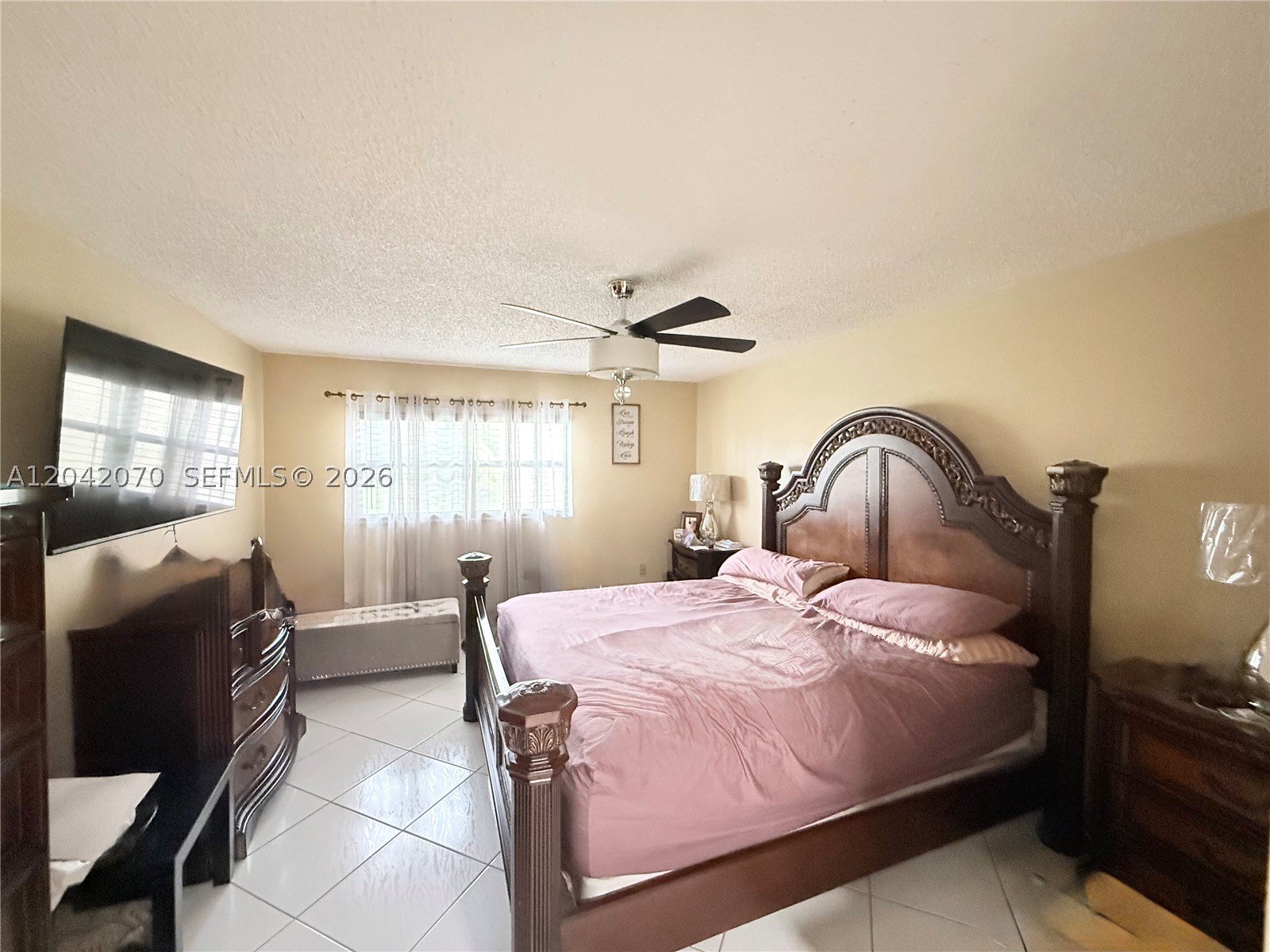 JACARANDA VILLAS NO 2 CON - Residential
